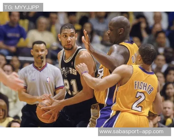 鲨梦对决谁更强霍里评选建队首选奥尼尔与大梦的传奇之争 鲨梦对决谁更强霍里评选建队首选奥尼尔与大梦的传奇之争