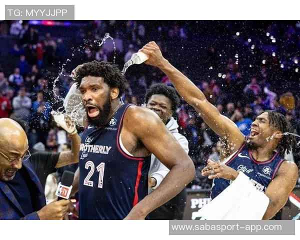 恩比德首秀表现抢眼半场无罚球依然贡献全面数据