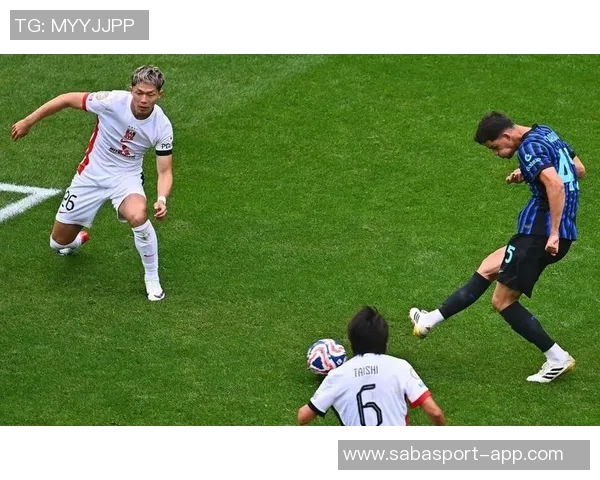 国米10月最佳球员候选揭晓迪马尔科苏契奇博尼恰尔汗奥卢争夺荣誉