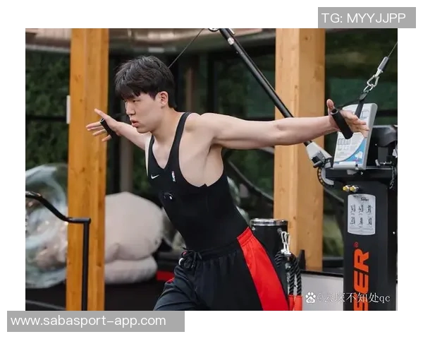 杨瀚森的崛起让尤班克斯黯然失色我们期待他闪耀的时刻到来