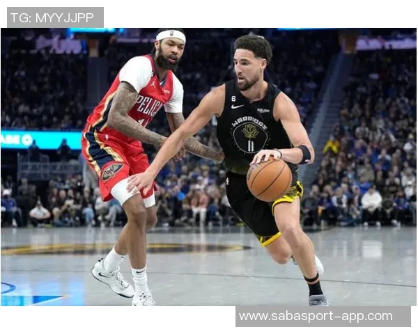 克莱替补表现回暖七投四中三分命中率高达五成贡献11分4板3助但出现关键失误